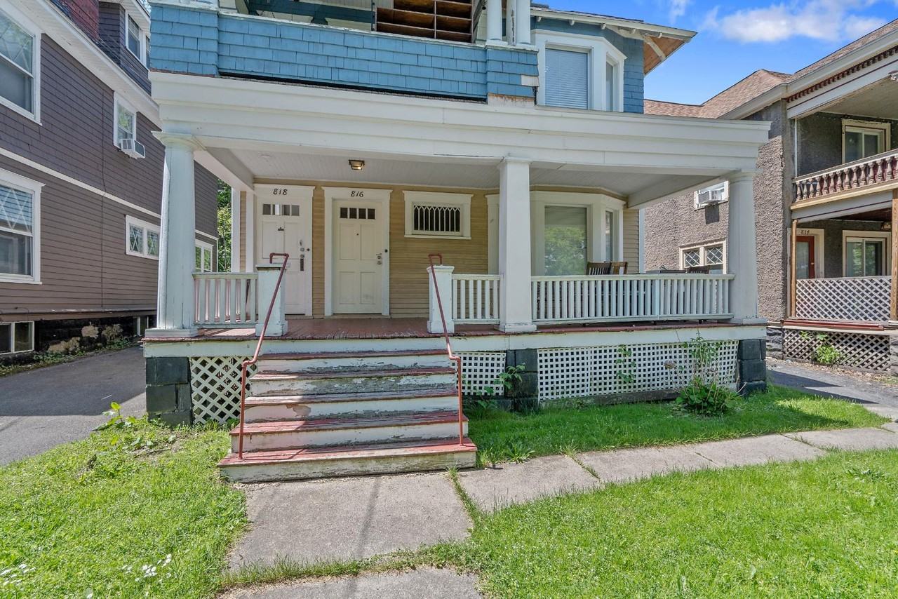 816 Maryland Ave - Photo 2 of 20