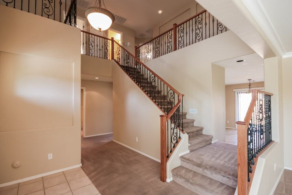 3130 E Cowboy Cove Trl - Photo 2 of 21