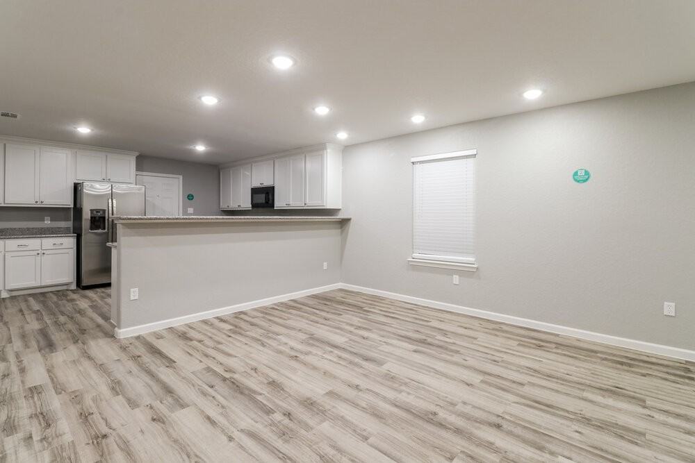 23331 Sandpiper Trl - Photo 3 of 16