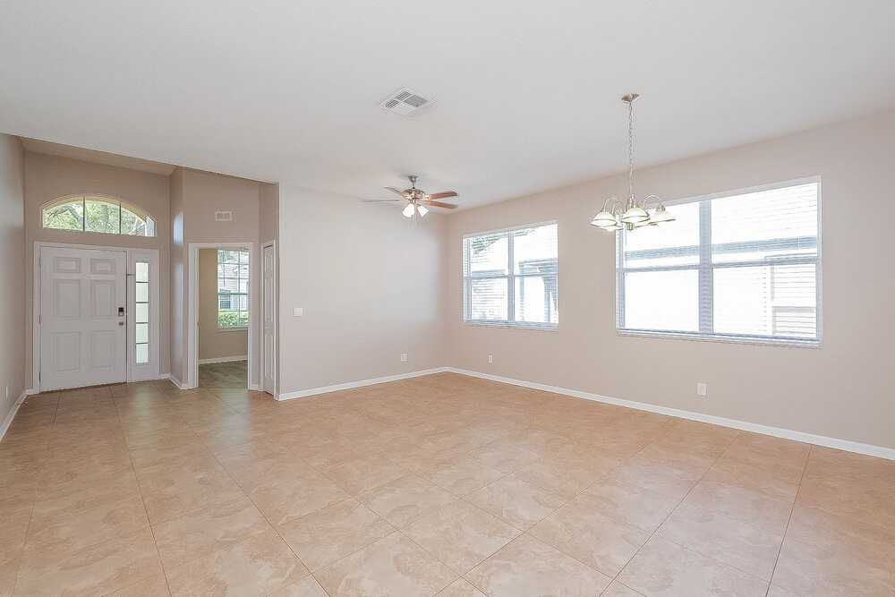 2520 Deer Forest Dr - Photo 3 of 16