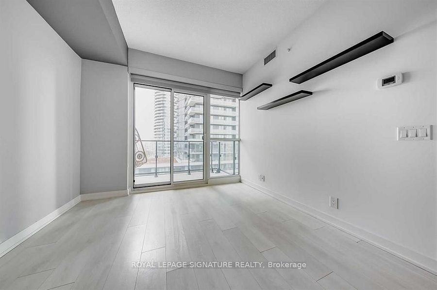 2200 Lake Shore Boulevard West #1003 - Photo 7 of 18