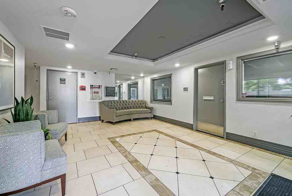 Tiffany Court - Photo 2 of 37