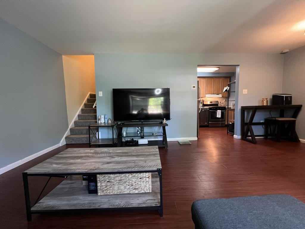 9220 Bridle Path Ln - Photo 7 of 22