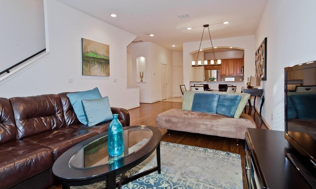 4419 Buena Vista St #2 - Photo 2 of 28