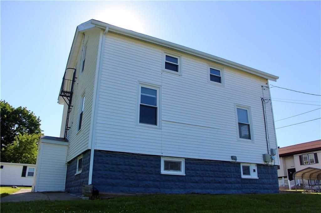 204 Lewis St - Photo 2 of 27