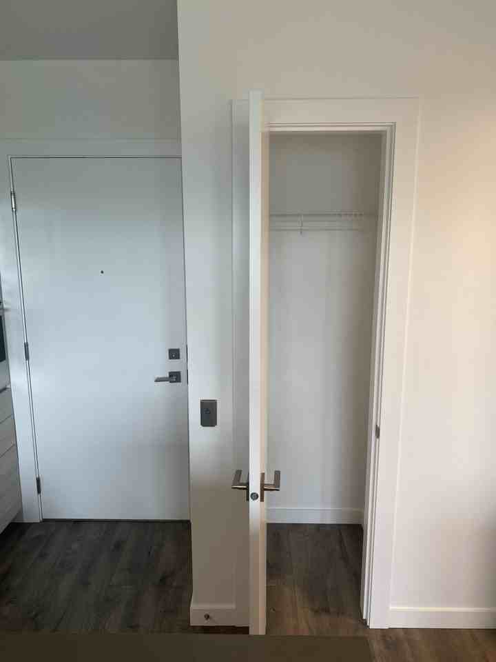 4488 Juneau St - Photo 5 of 17