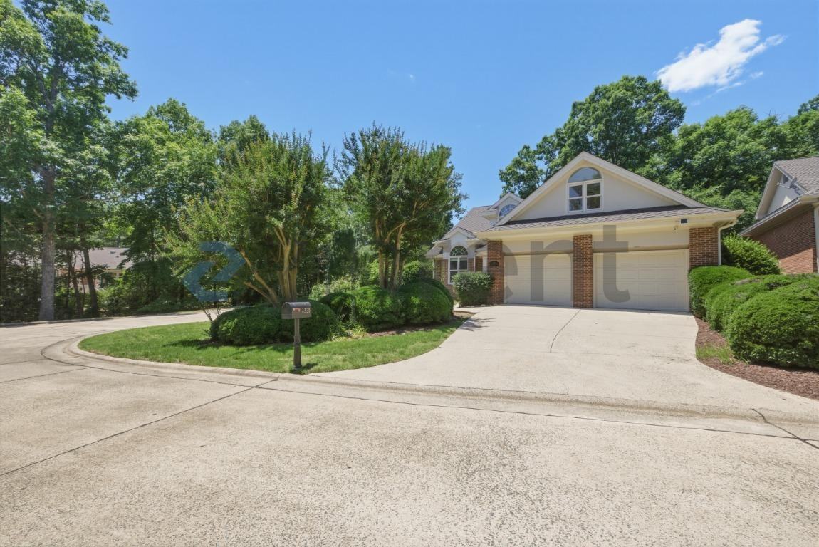 73201 Burrington - Photo 4 of 50
