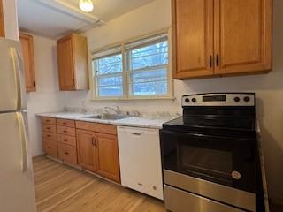 153 N Franklin St #1 - Photo 3 of 5