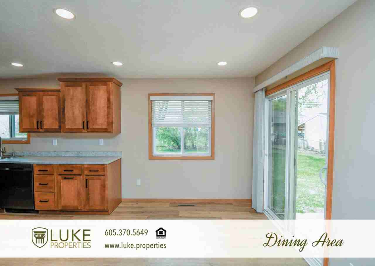 5213 E Prospect St - Photo 4 of 23