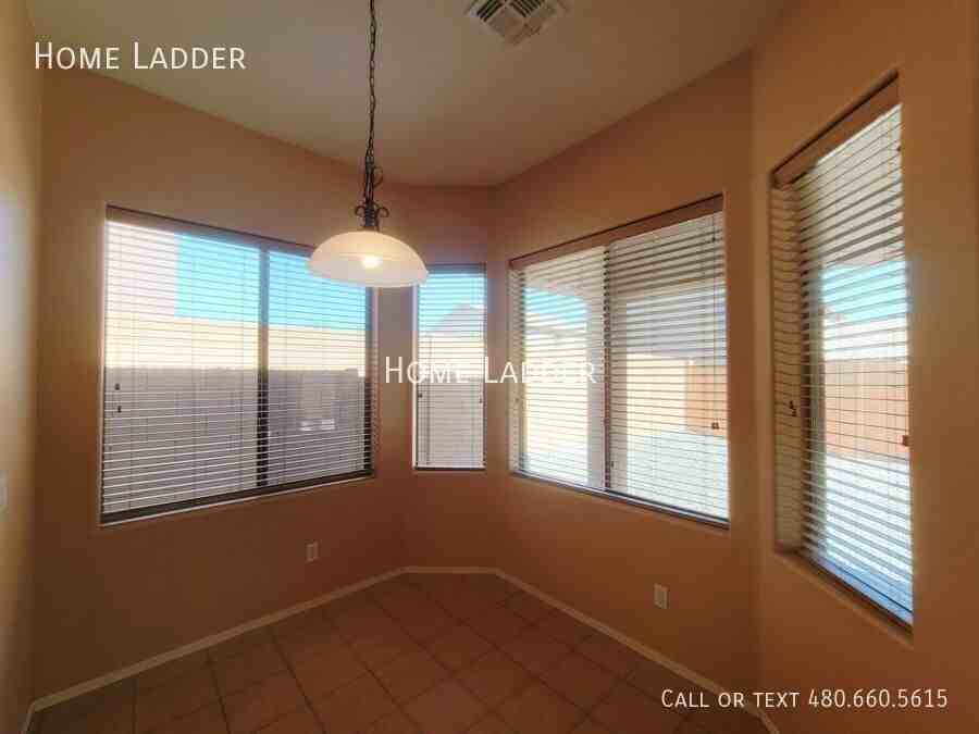 8348 W Andrea Dr - Photo 6 of 18