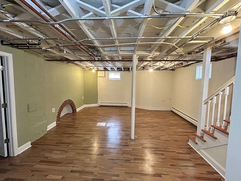 1004 70th Street - Photo 5 of 14