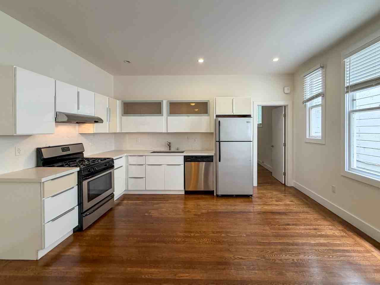 3665A 20th St - Photo 2 of 7