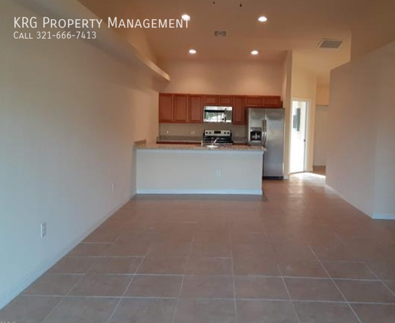 4623 Skyline Blvd - Photo 2 of 10