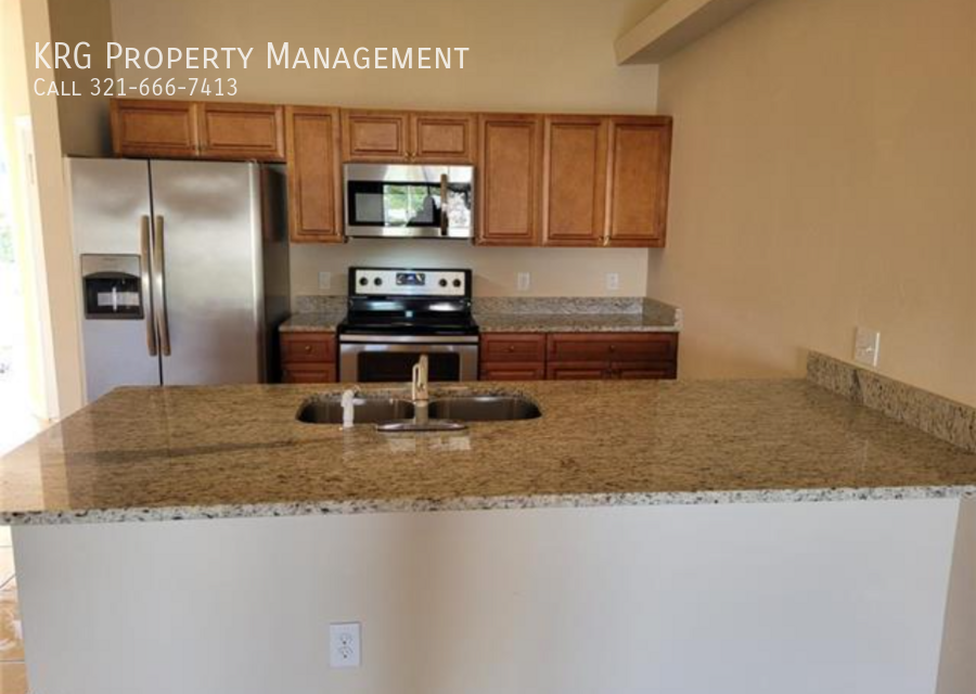 4623 Skyline Blvd - Photo 3 of 10