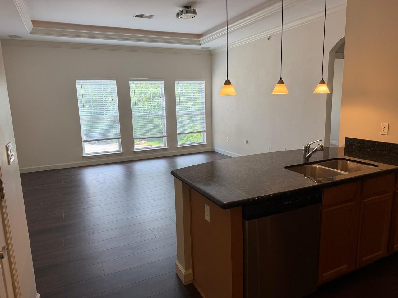 2756 Mcknight Crossing Ct - Photo 7 of 17
