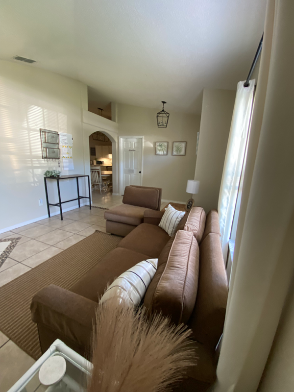 4109 King Edward Dr #2 - Photo 4 of 21