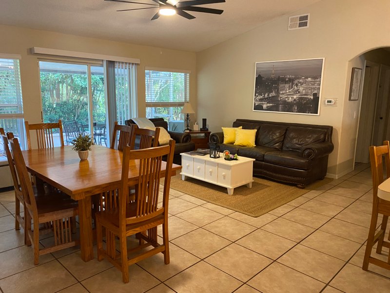 4109 King Edward Dr #2 - Photo 7 of 21