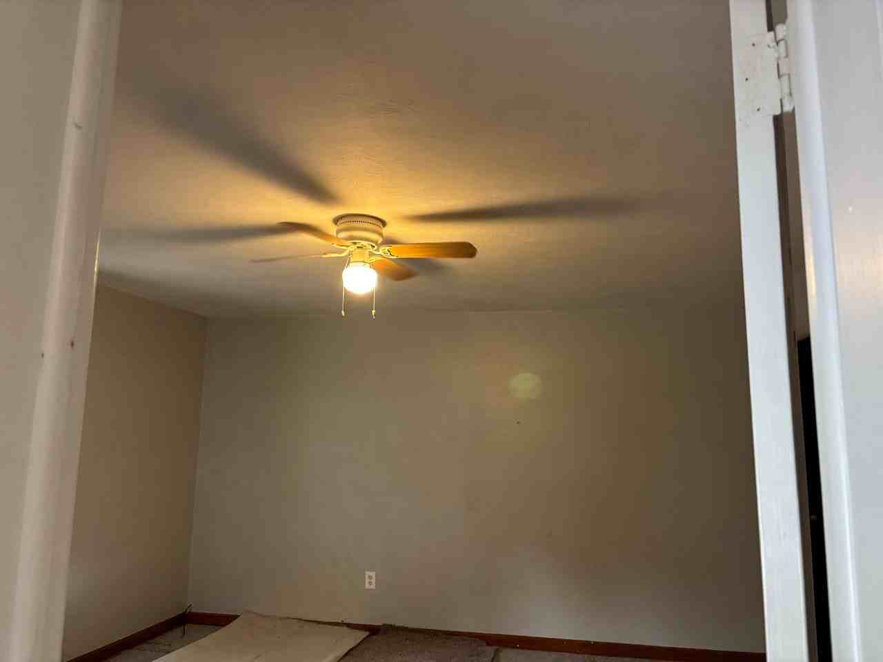 21 Logan St - Photo 4 of 7