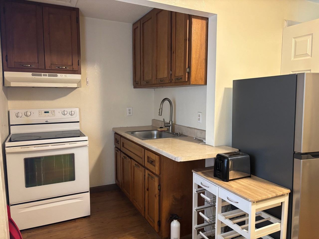 21 Logan St - Photo 5 of 7