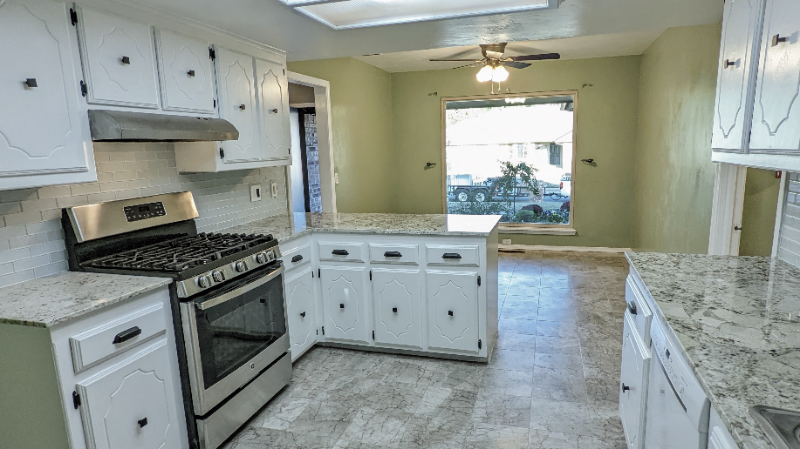 13005 Silver Eagle Trl - Photo 5 of 24