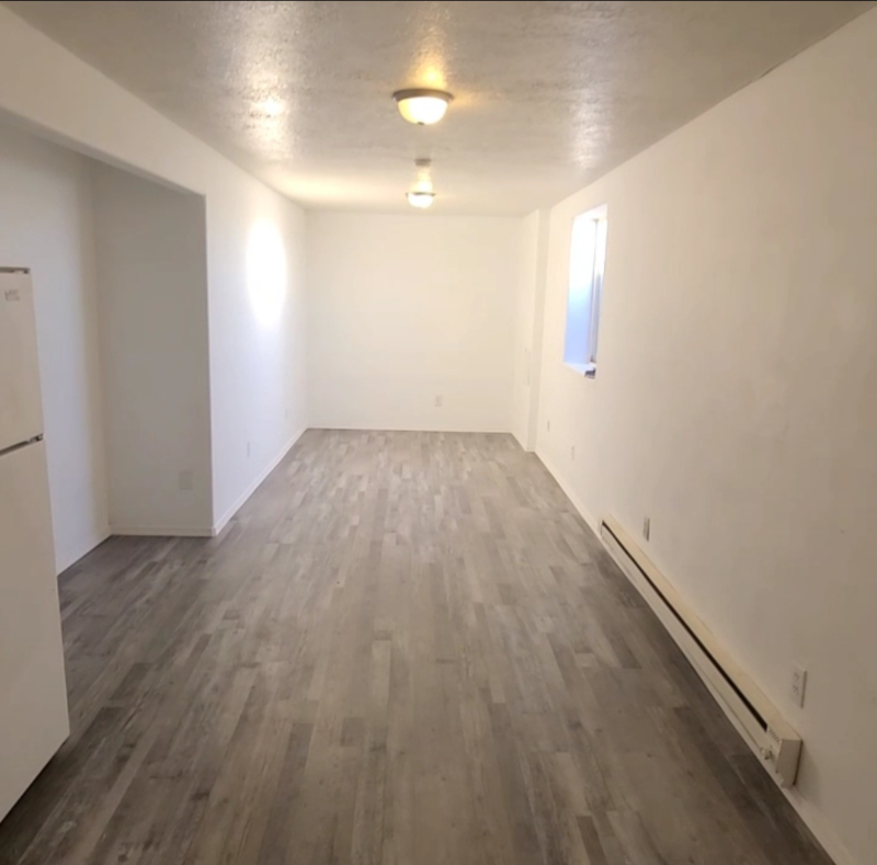 3250 Ne #A - Photo 3 of 8
