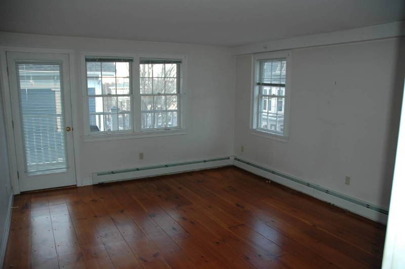 148 High St #3 - Photo 3 of 10