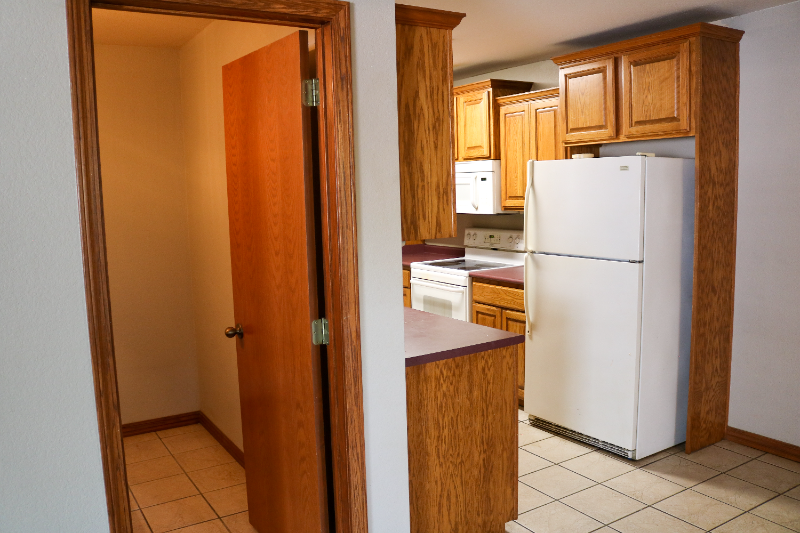 2929 E Sterling Ct - Photo 7 of 34