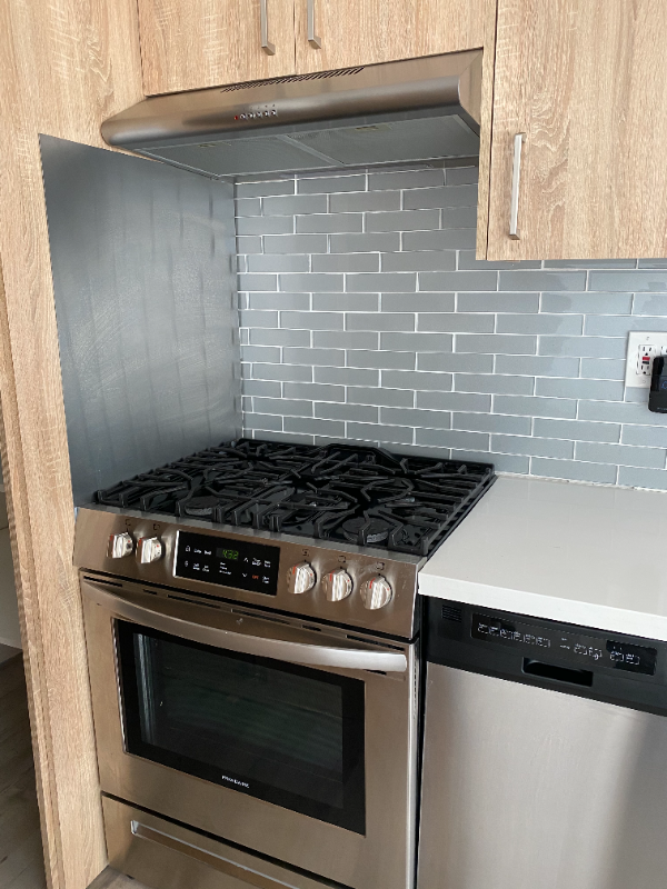 2300 Carmona Ave - Photo 4 of 20