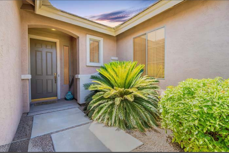 201 W Roadrunner Dr - Photo 3 of 20