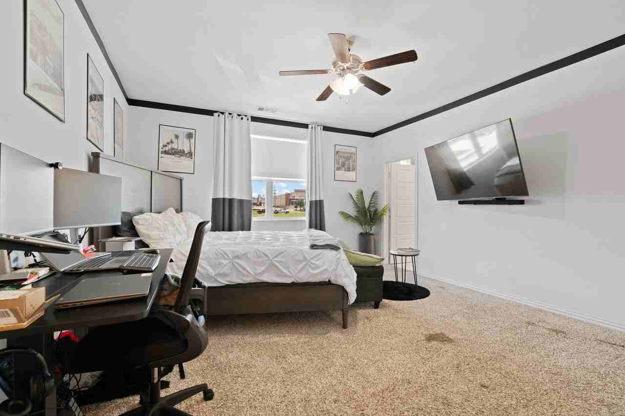 1939 Bethlehem St - Photo 7 of 19