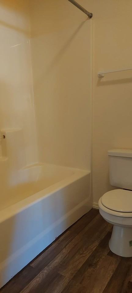 1465 Gleason Ave - Photo 7 of 17
