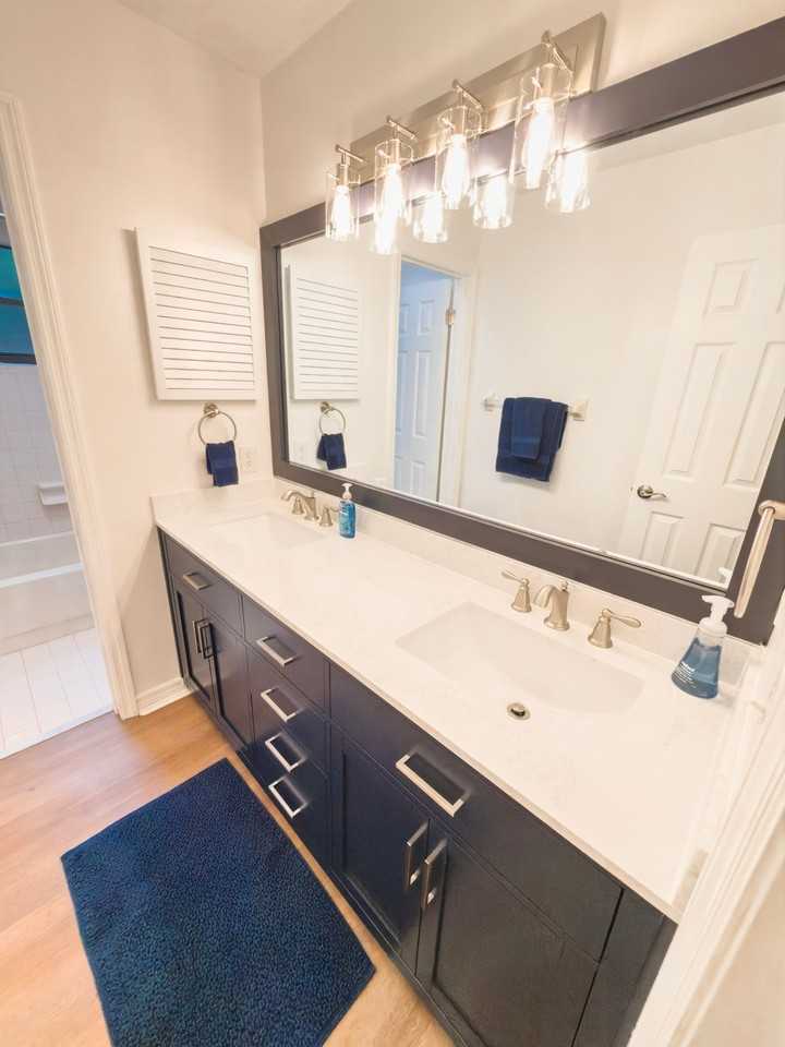 1815 Nw 41st Ave - Photo 7 of 26