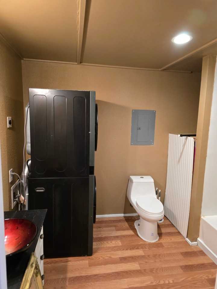 267 Center St #2 - Photo 5 of 8