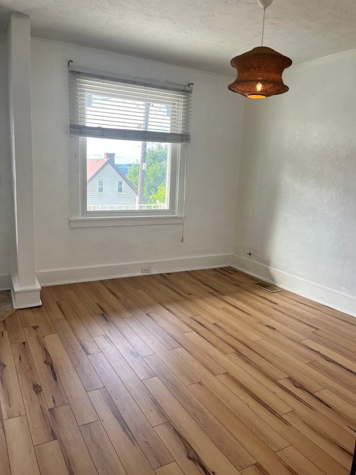 3336 Ajax St - Photo 5 of 25