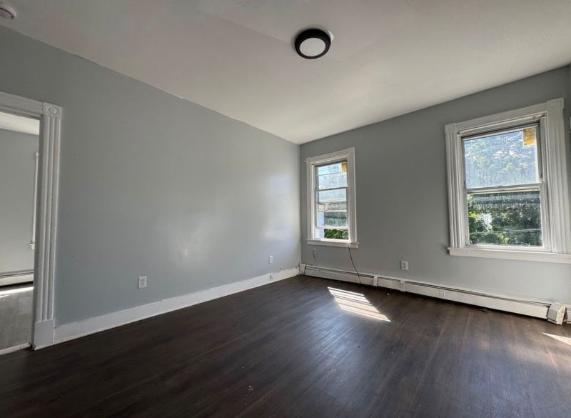 3 Kenyon Ct - Photo 3 of 7
