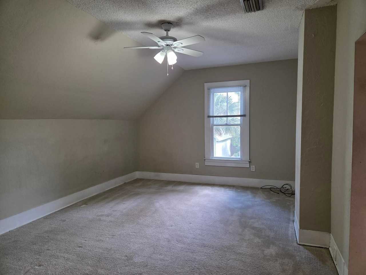 31B Saragossa St #B - Photo 3 of 8