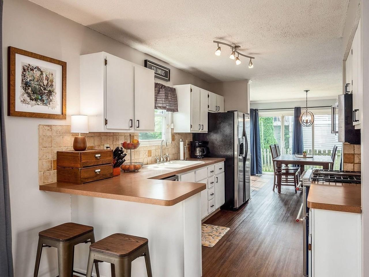 5185 Springdale Blvd - Photo 7 of 19