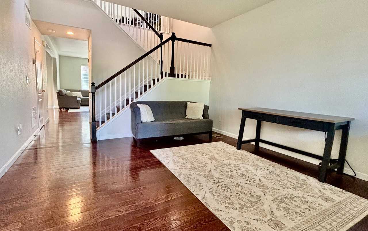 3410 E 140th Pl - Photo 4 of 20