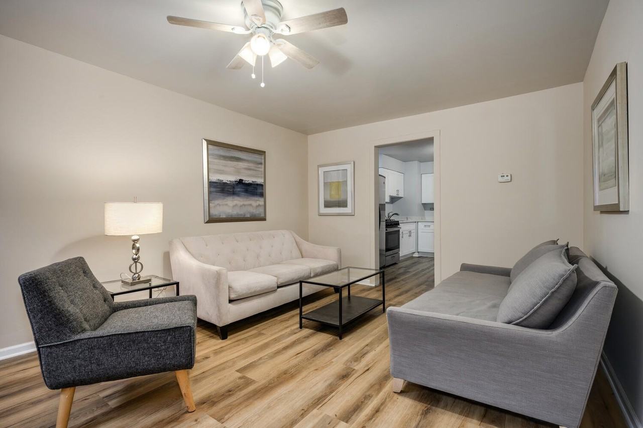 1720 N Saint Louis Ave #1 - Photo 2 of 12