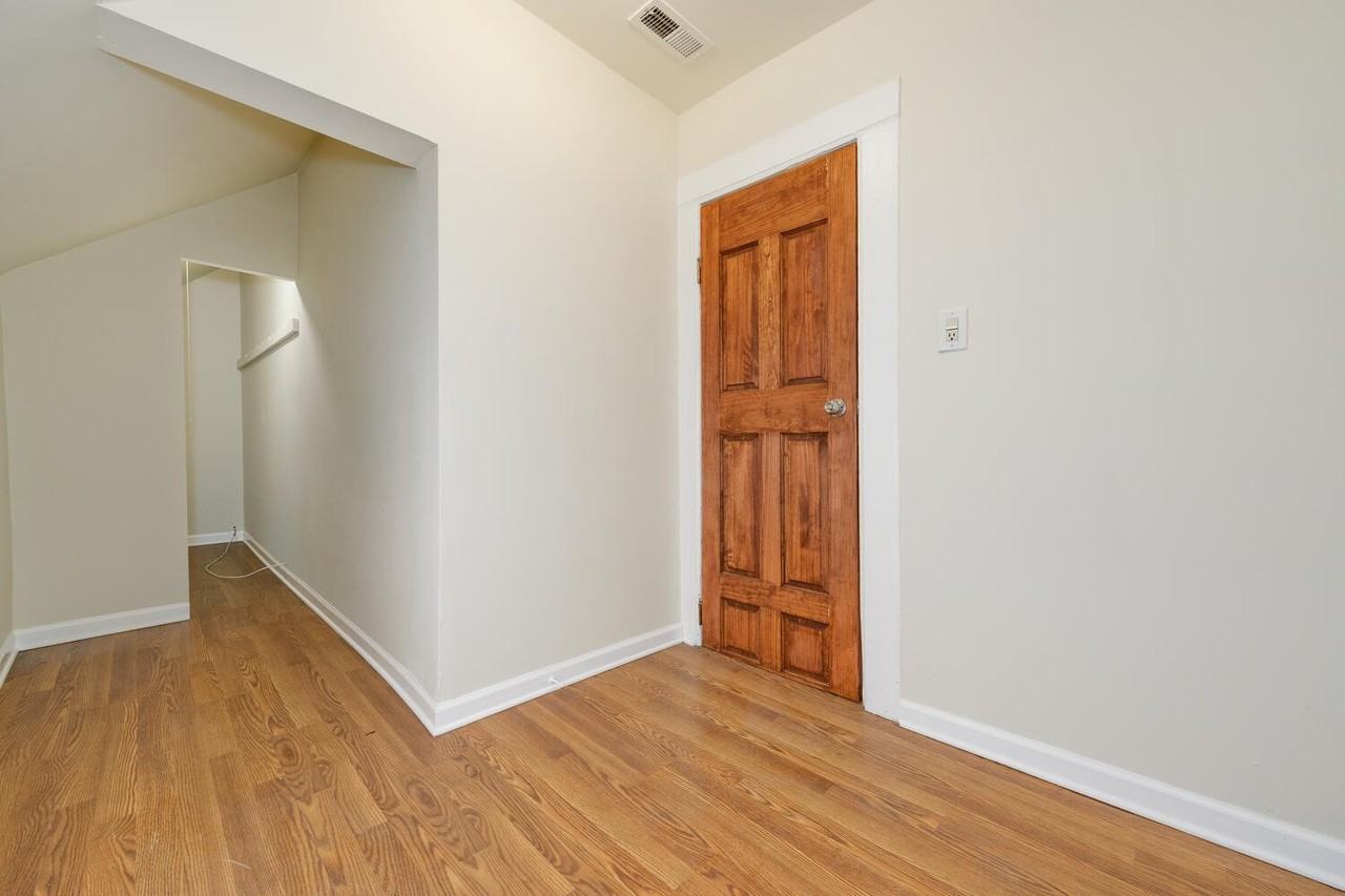 1720 N Saint Louis Ave #2 - Photo 7 of 20
