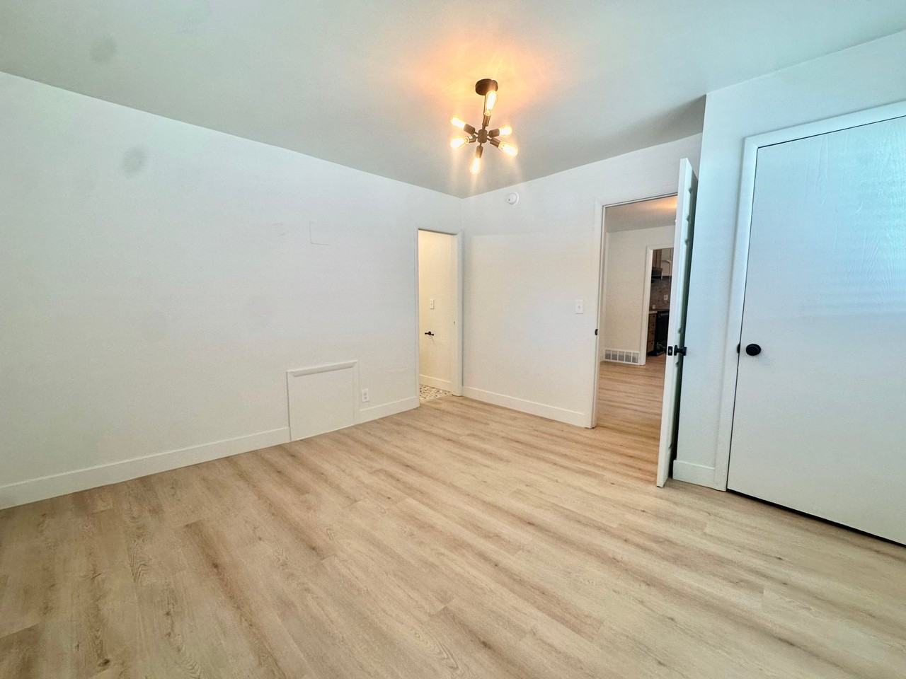 1012 S West Temple #1 - Photo 5 of 11