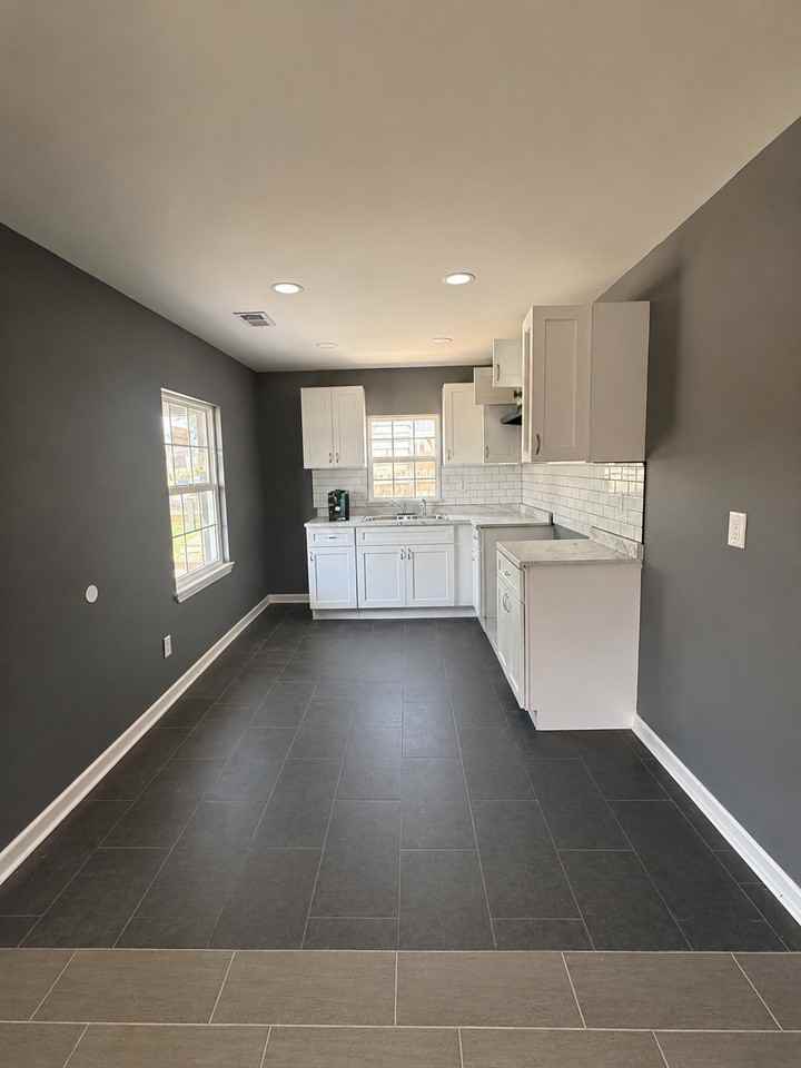 854 Josephine St - Photo 2 of 13