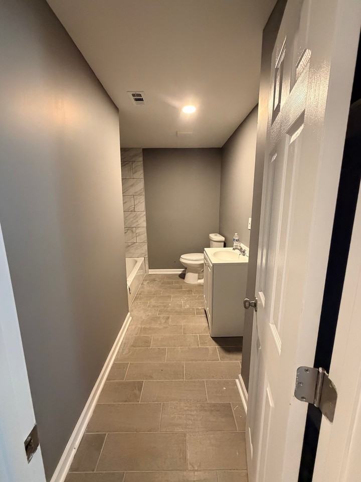 854 Josephine St - Photo 6 of 13