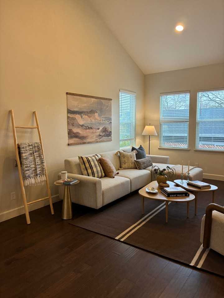 2017 Verbena Dr - Photo 5 of 7