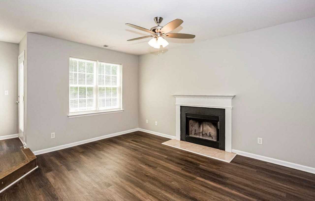 8620 Berrybrook Ln - Photo 2 of 14