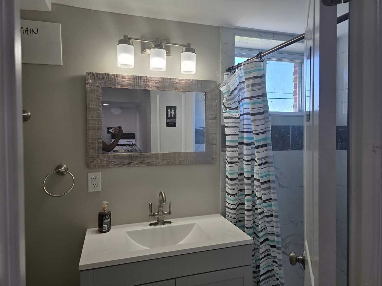 1914 Midland Rd #3 - Photo 6 of 16