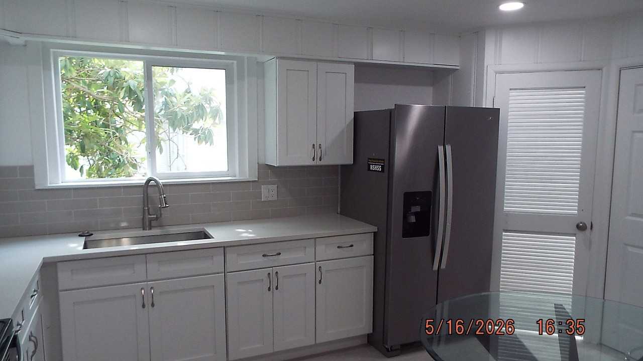 940 W Mulberry Ave - Photo 5 of 16