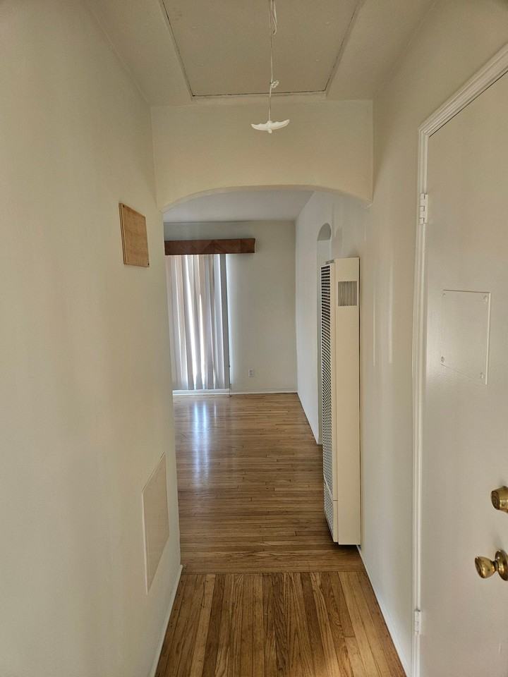 1204 Bonnie Brae St #1204 - Photo 5 of 8