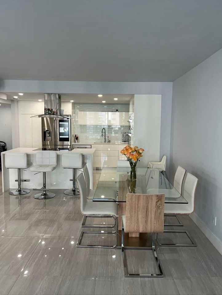 19390 Collins Ave #608 - Photo 5 of 15