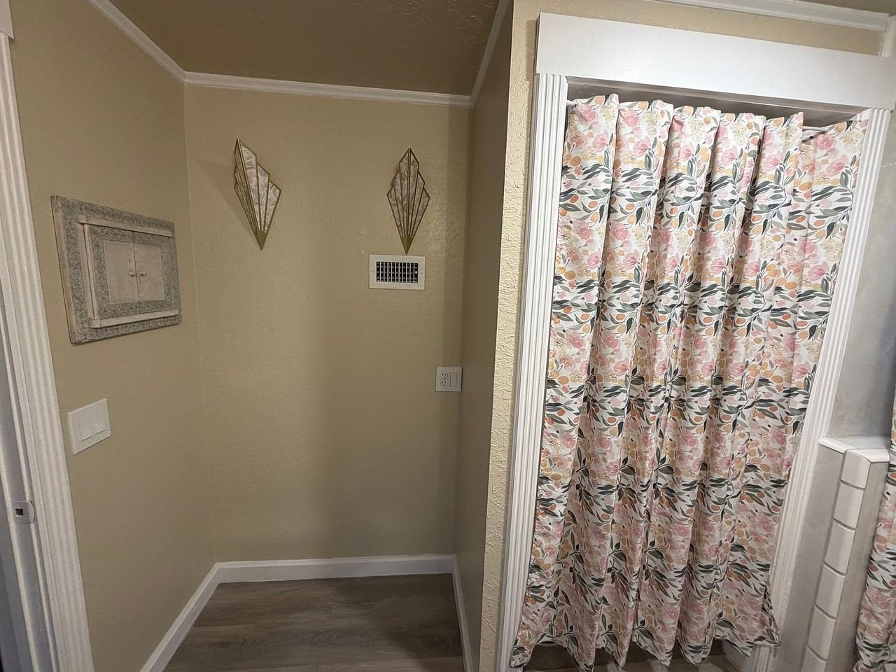 416 Sw California Ave - Photo 7 of 8